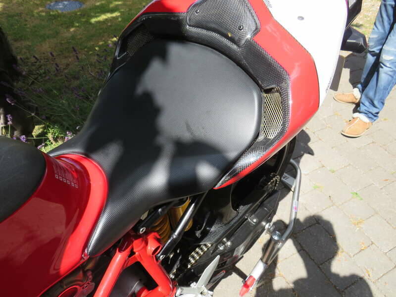 Imagen 23/50 de Ducati DUMMY (2007)
