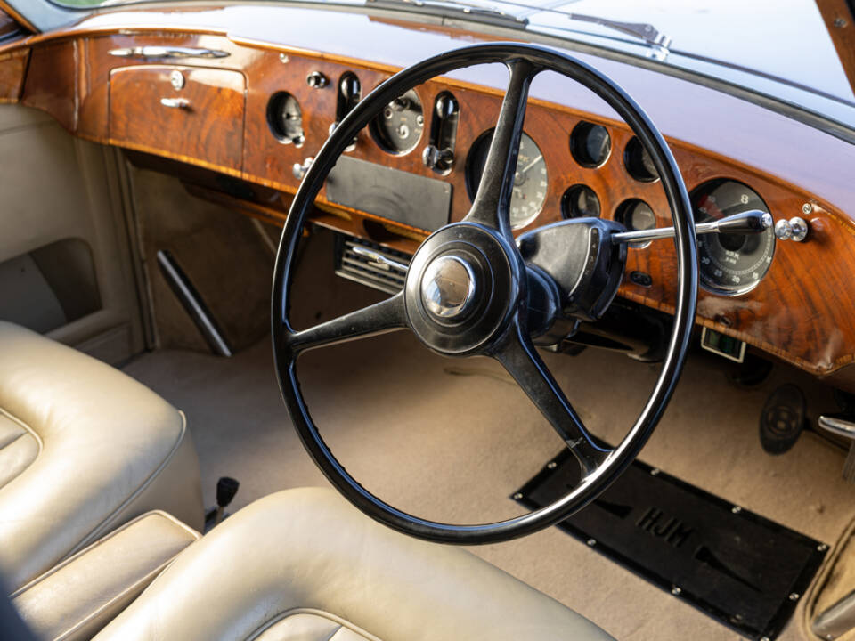 Immagine 21/42 di Bentley S 2 Continental (1961)