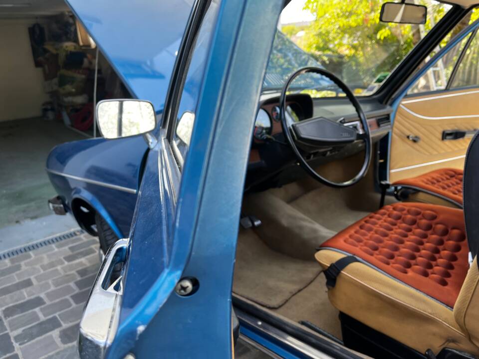 Bild 91/138 von Audi 80 GL (1974)