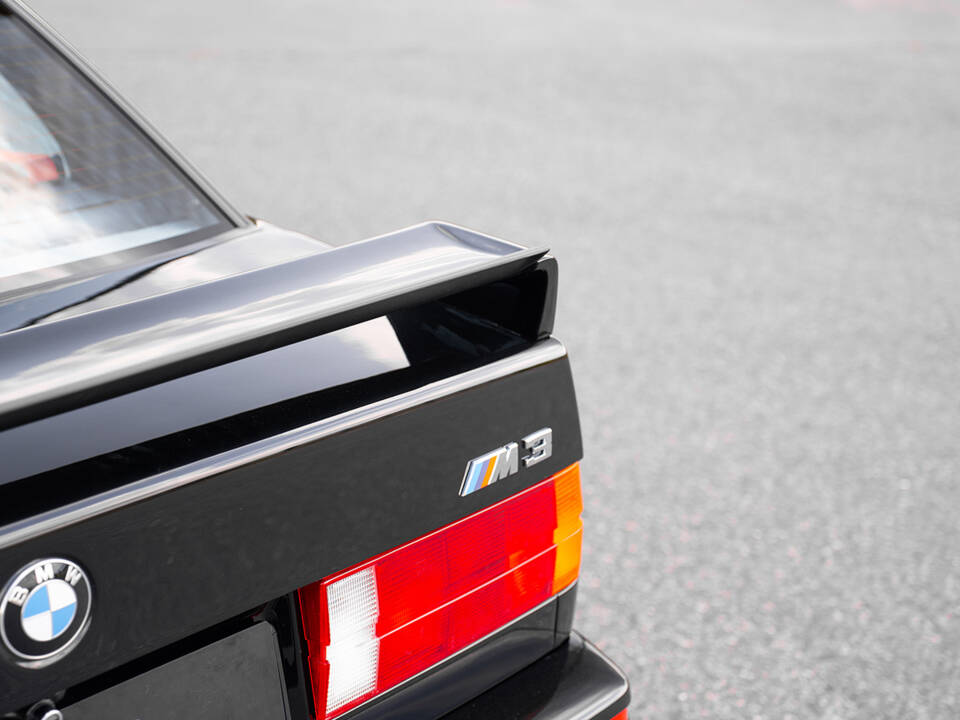 Image 27/91 de BMW M3 Sport Evo (1990)