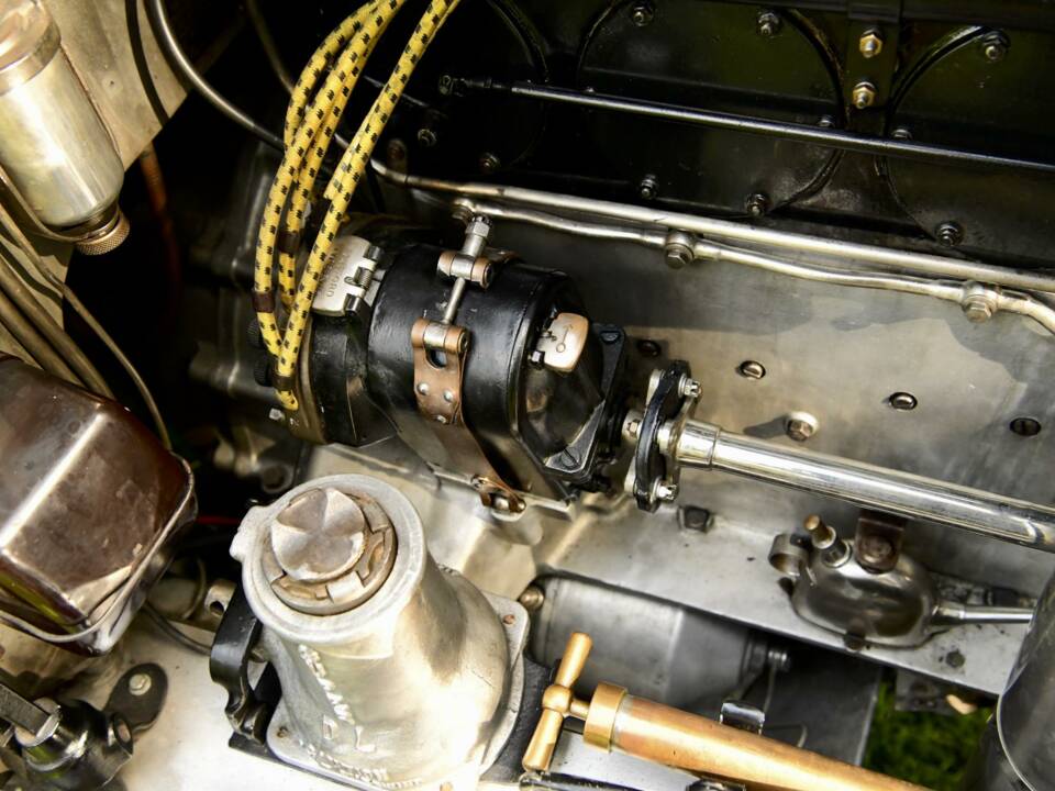 Image 38/50 of Rolls-Royce Phantom II Continental (1931)