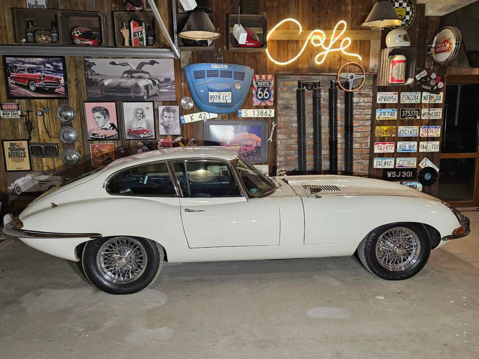 Afbeelding 3/5 van Jaguar E-Type 4.2 (1965)