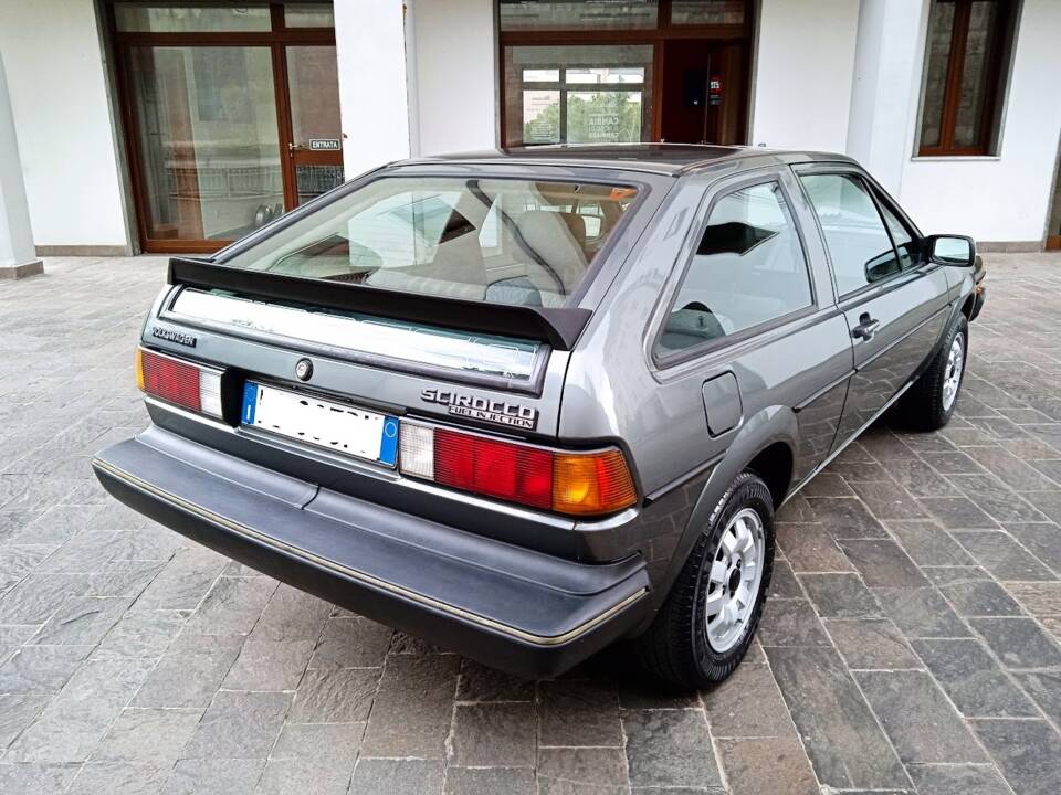 Image 7/67 de Volkswagen Scirocco II GT (1984)