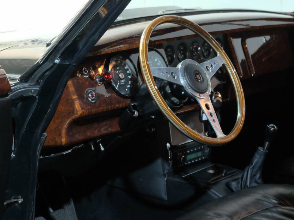 Bild 15/41 von Jaguar Mk II 3.8 (1962)