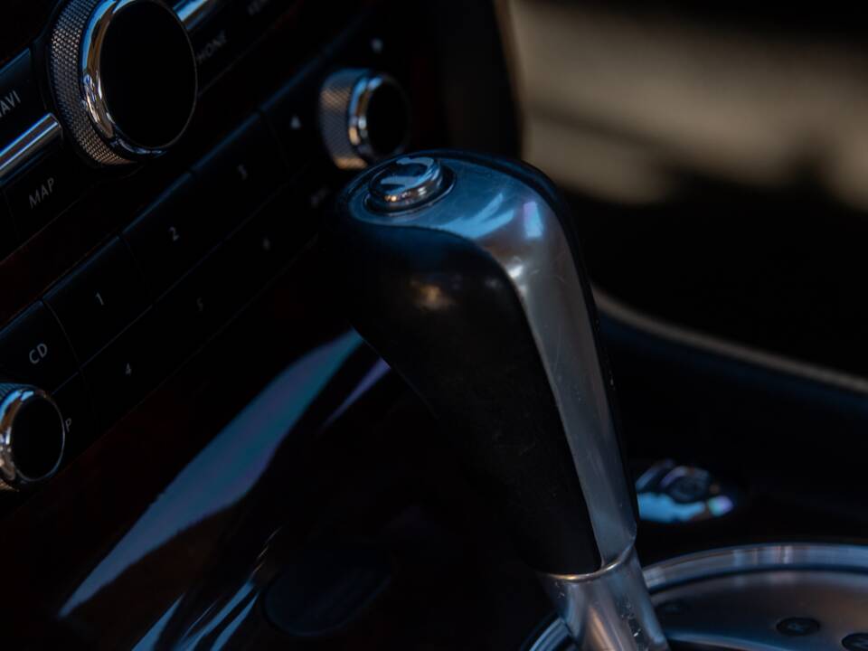 Image 15/50 of Bentley Continental Flying Spur (2007)