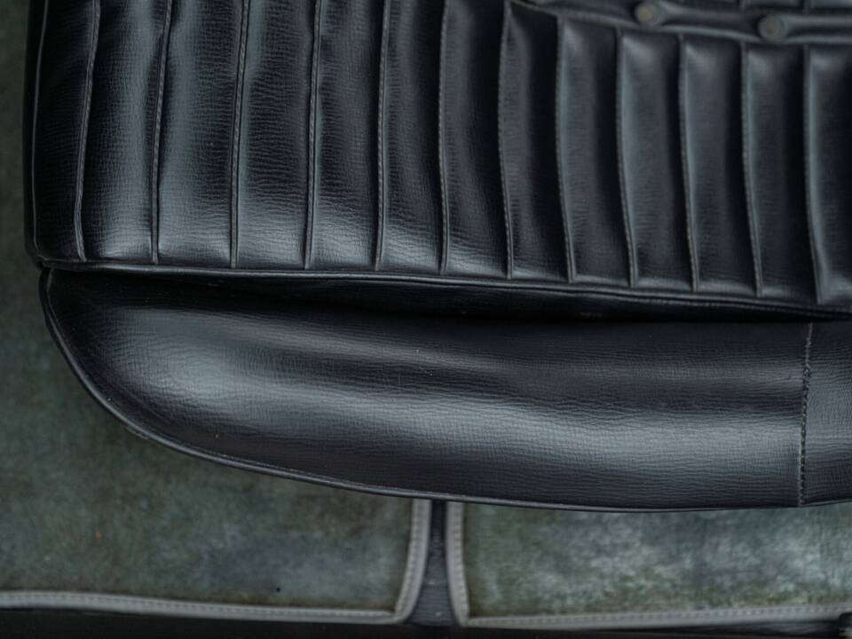 Image 40/50 of Ferrari Dino 246 GT (1971)