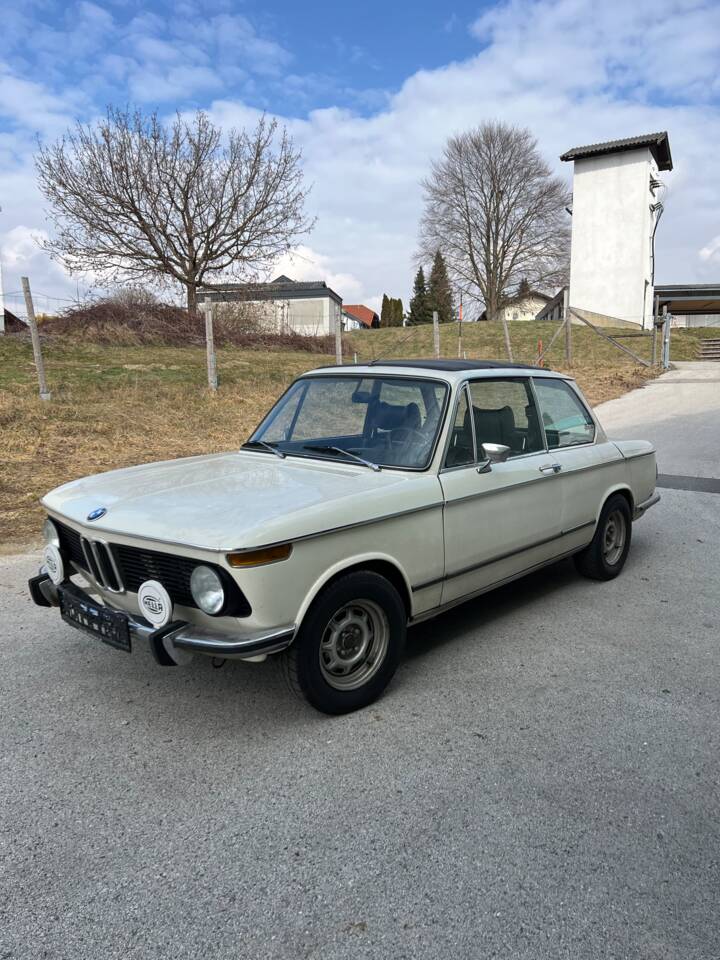 Image 4/17 of BMW 2002 tii (1974)