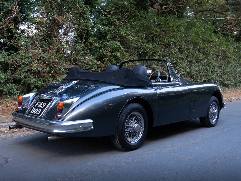 Afbeelding 6/15 van Jaguar XK 150 DHC (1959)