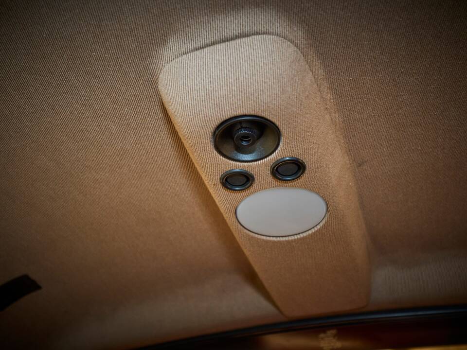 Afbeelding 87/100 van Ferrari 208 GTB Turbo (1982)