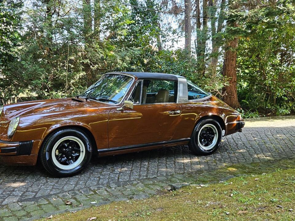 Bild 33/44 von Porsche 911 2.7 (1974)