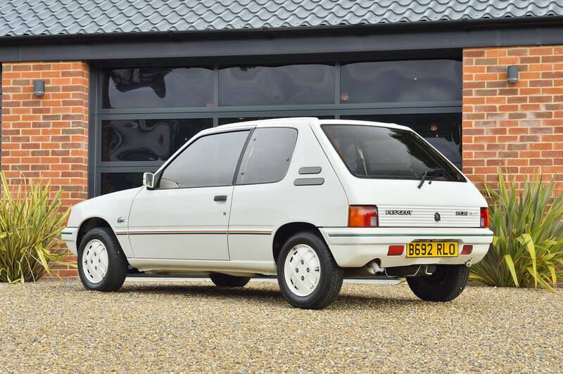 Image 4/35 of Peugeot 205 (1985)