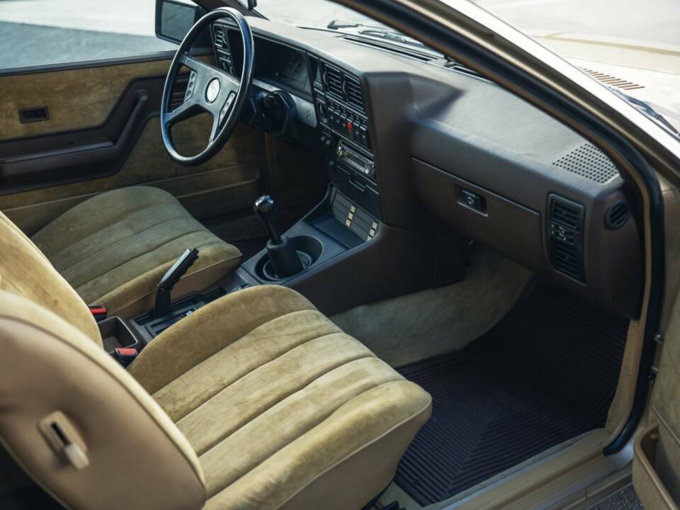 Image 6/15 of Opel Monza 2,2 (1985)
