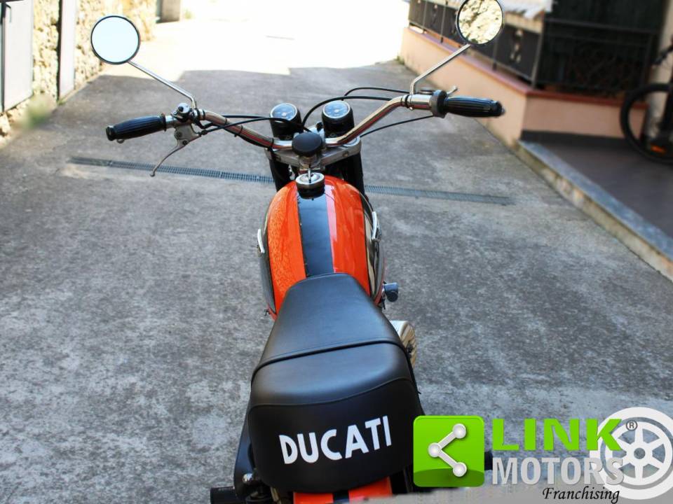 Image 2/9 of Ducati DUMMY (1970)