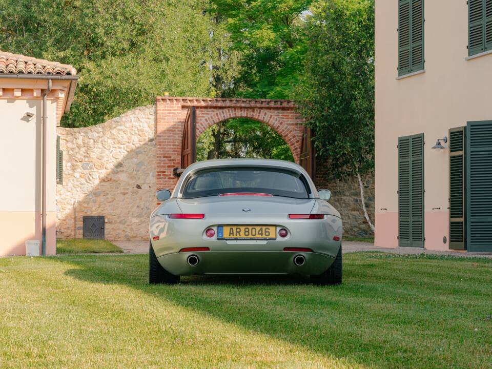 Image 35/185 of BMW Z8 (2001)