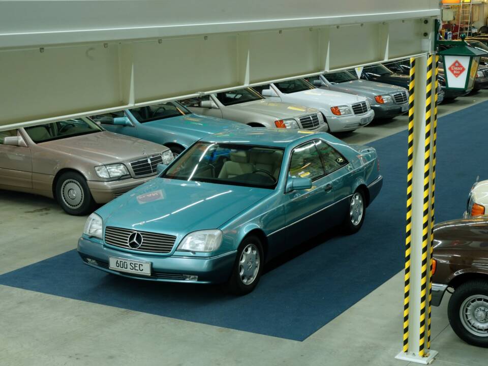 Bild 4/50 von Mercedes-Benz 600 SEC (1993)