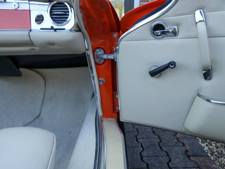 Image 44/50 of Mercedes-Benz 230 SL (1964)