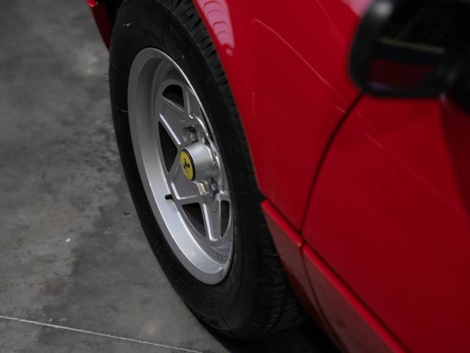 Bild 46/85 von Ferrari 308 GTSi Quattrovalvole (1985)