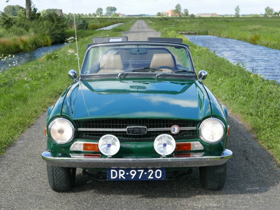 Afbeelding 15/50 van Triumph TR 6 (1971)