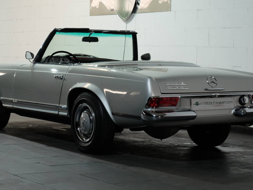 Image 3/35 of Mercedes-Benz 230 SL (1964)