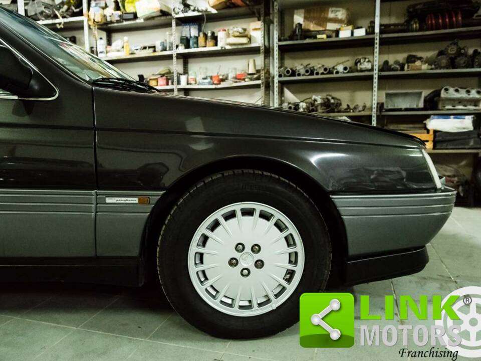 Afbeelding 5/10 van Alfa Romeo 164 2.0i V6 Turbo (1991)