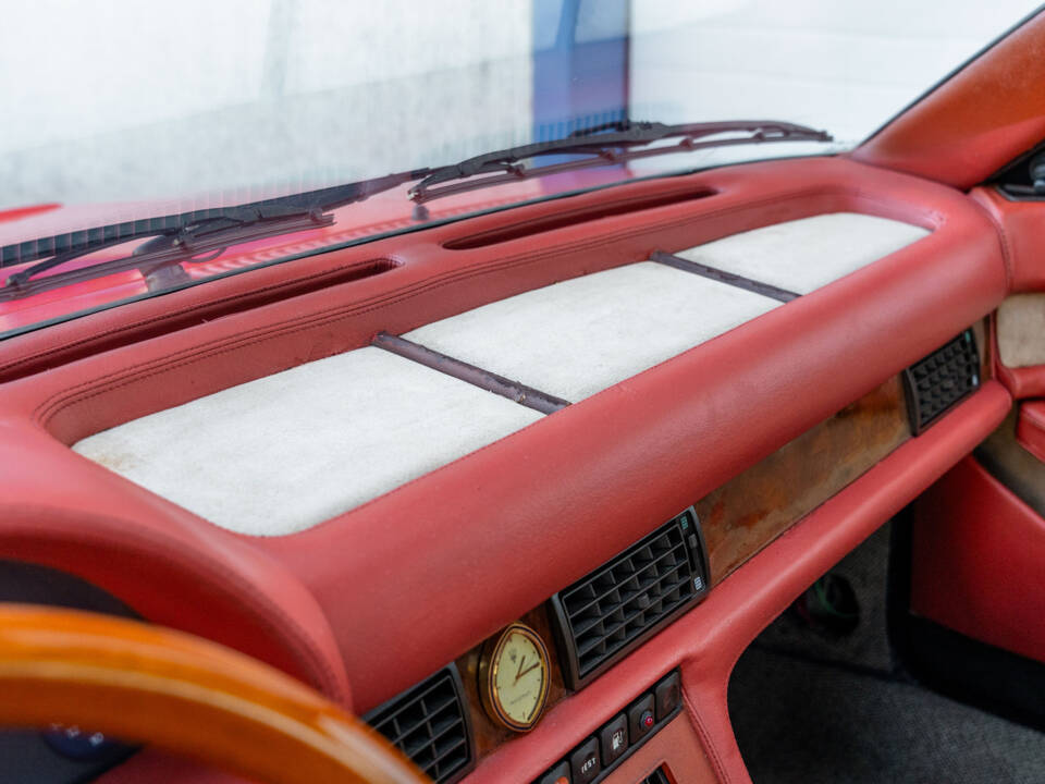 Bild 46/71 von Maserati Biturbo Si (1987)