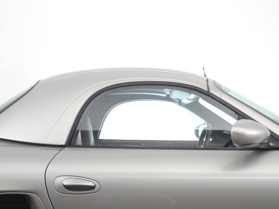 Image 6/30 of Porsche Boxster (1999)