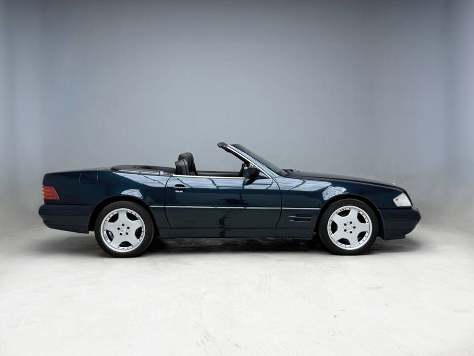 Bild 12/27 von Mercedes-Benz SL 320 (1997)