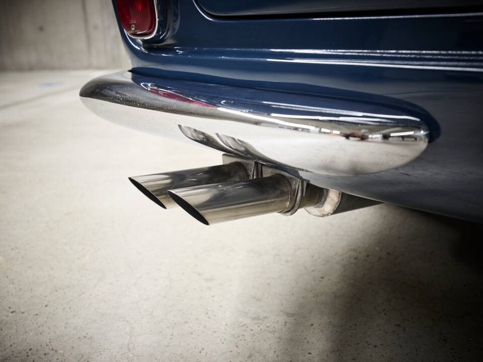 Afbeelding 28/60 van Aston Martin DB 6 (1968)