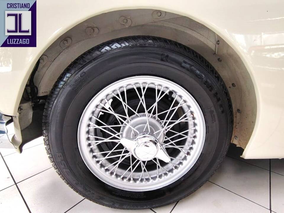 Image 24/61 of MG MGA 1500 (1958)