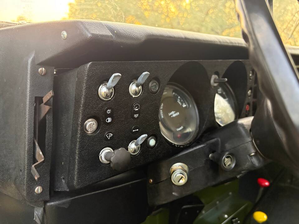 Afbeelding 9/24 van Land Rover 88 (1972)