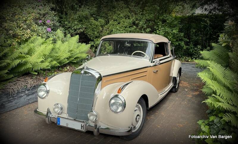 Image 1/38 of Mercedes-Benz 220 Cabriolet A (1954)