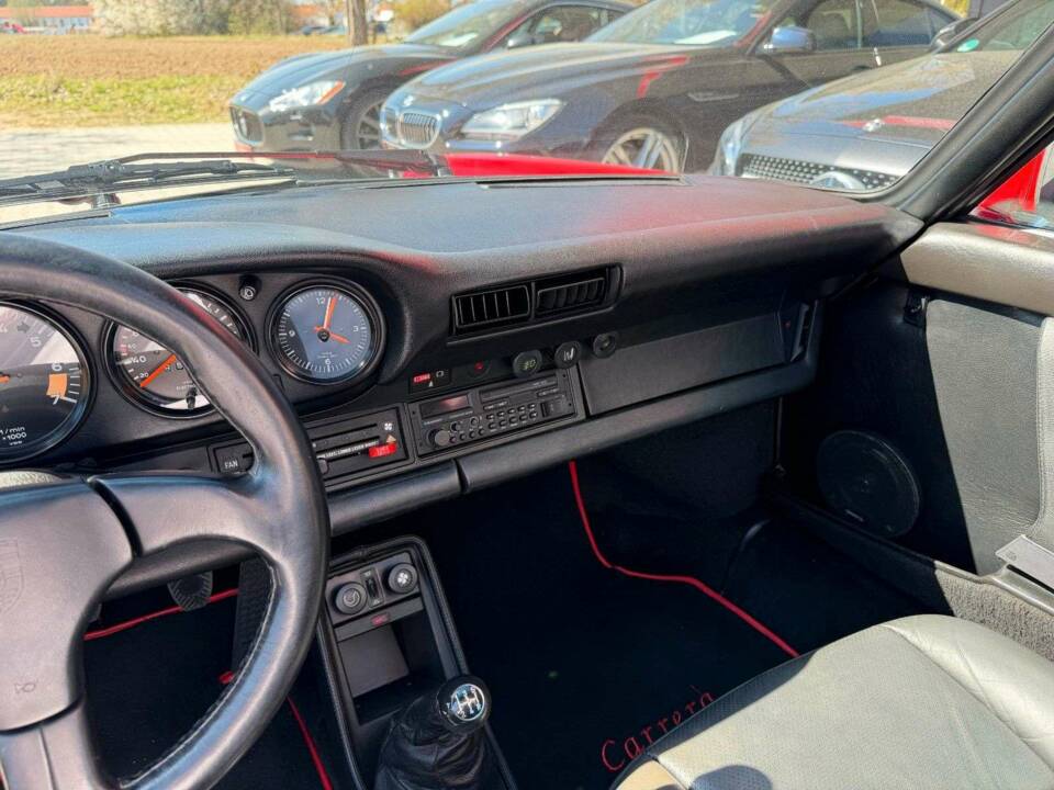 Imagen 14/35 de Porsche 911 Carrera 3.2 (1985)