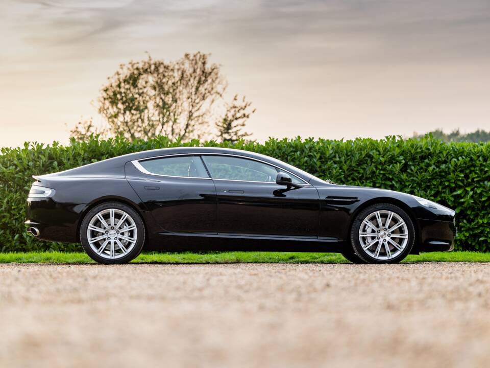 Image 10/49 de Aston Martin Rapide (2012)