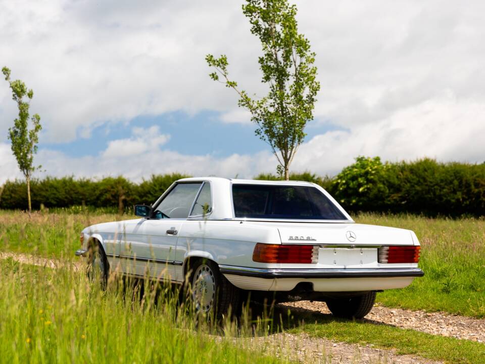 Bild 44/50 von Mercedes-Benz 560 SL (1986)