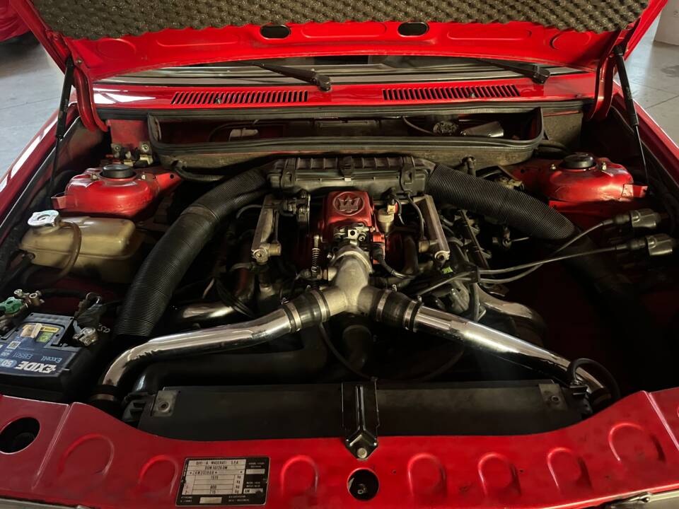 Image 17/17 of Maserati Spyder (1988)