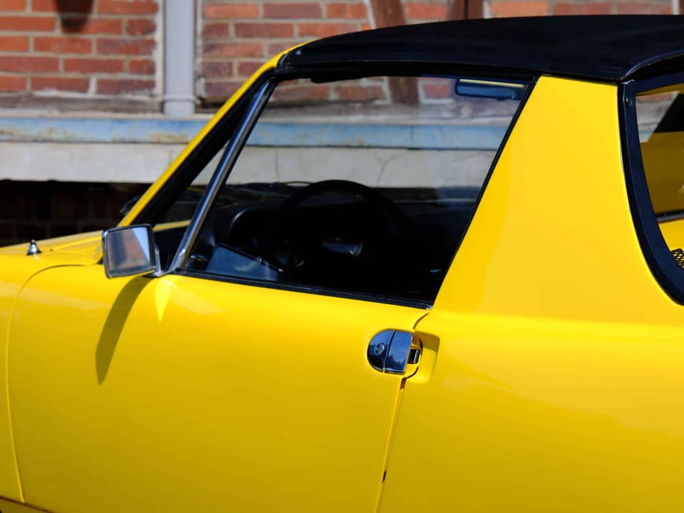 Image 81/88 of Porsche 914/4  2.0 (1976)