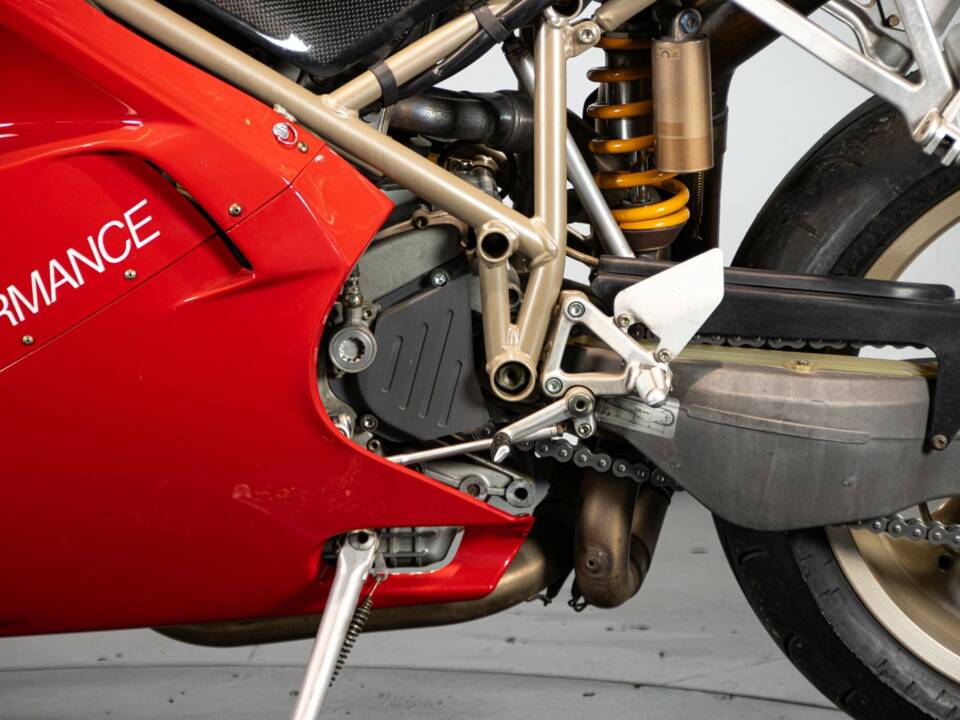 Immagine 34/50 di Ducati 996 (2000)