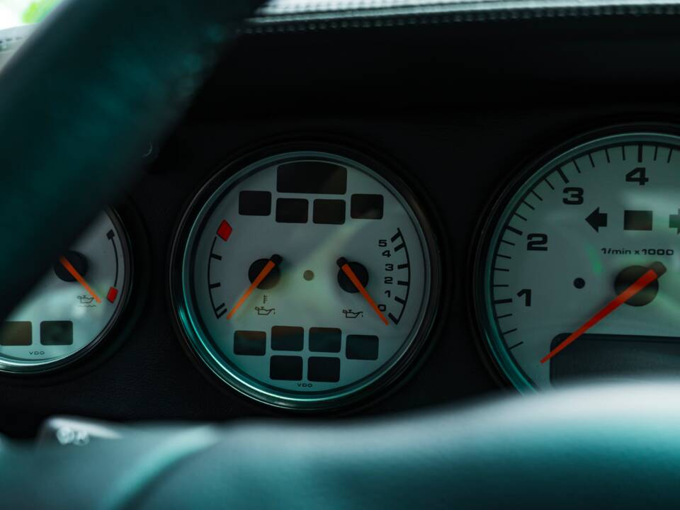 Bild 30/50 von Porsche 911 Turbo (1996)