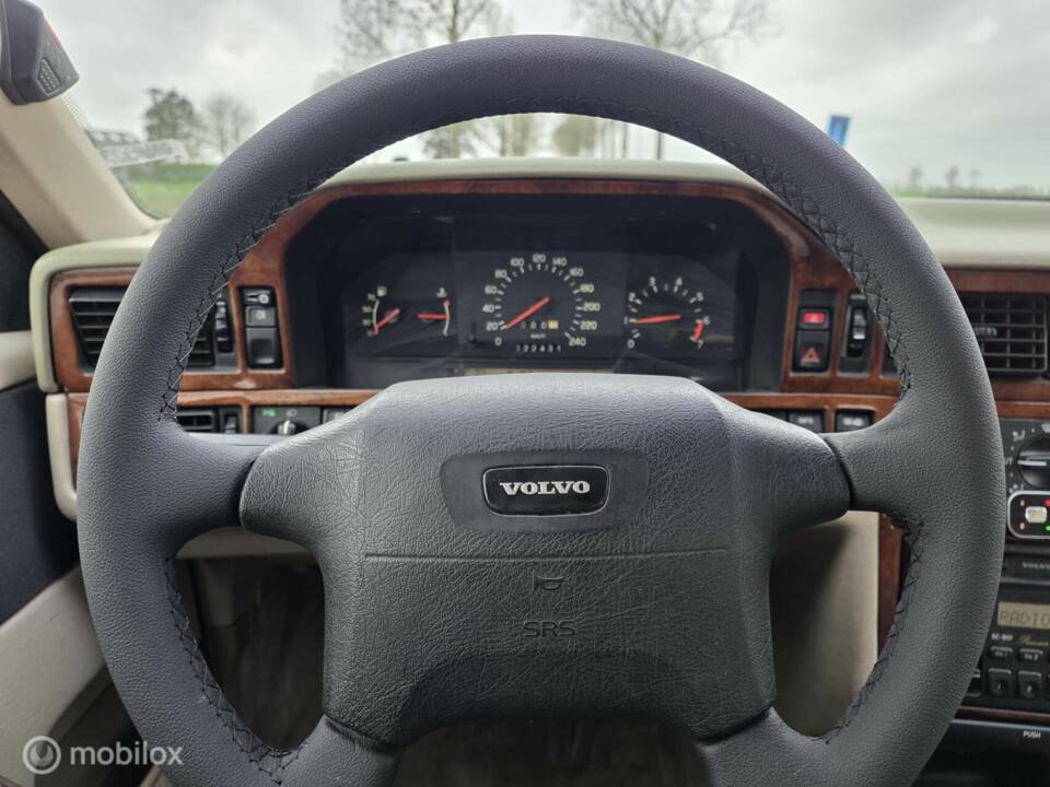 Image 22/38 de Volvo 850 2.5-20V (1995)
