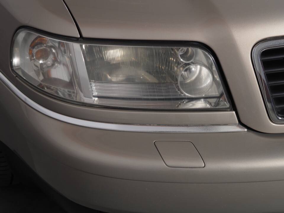 Bild 13/55 von Audi A8 3.7 quattro (2000)
