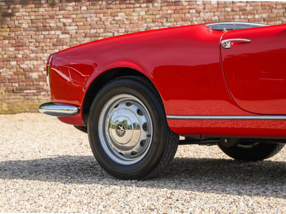 Bild 31/50 von Alfa Romeo Giulia 1600 Spider Veloce (1965)