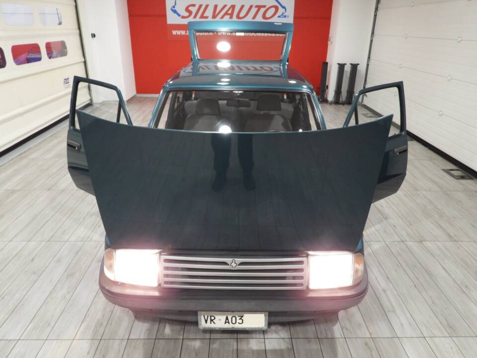 Image 13/15 of Innocenti 500 iS (1992)