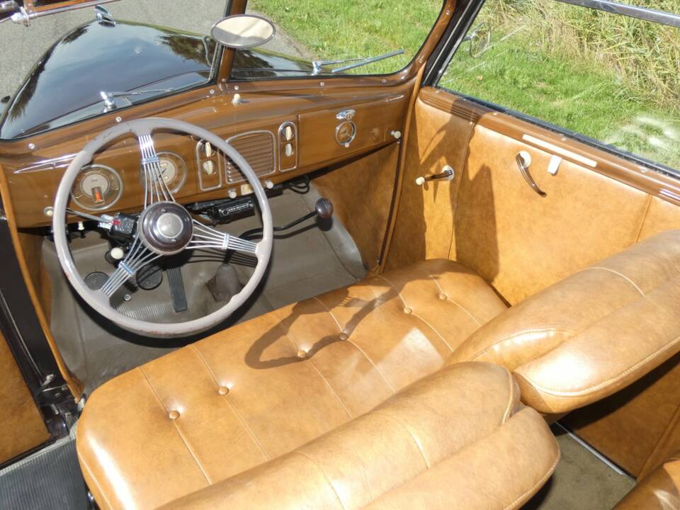 Image 21/52 de Ford V8 (1938)