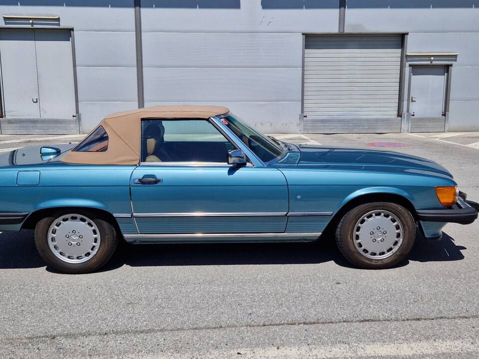 Image 1/53 de Mercedes-Benz 560 SL (1986)