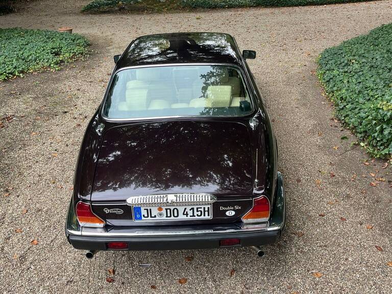 Bild 5/8 von Daimler Double Six (1992)