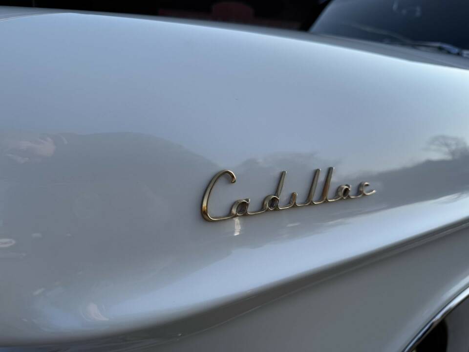 Image 9/34 de Cadillac 62 Sedan DeVille (1957)
