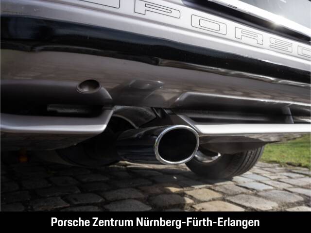 Immagine 17/39 di Porsche 944 Turbo (1988)