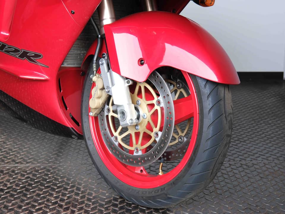 Image 50/91 of Kawasaki Ninja 1200 ZX-12R (2000)