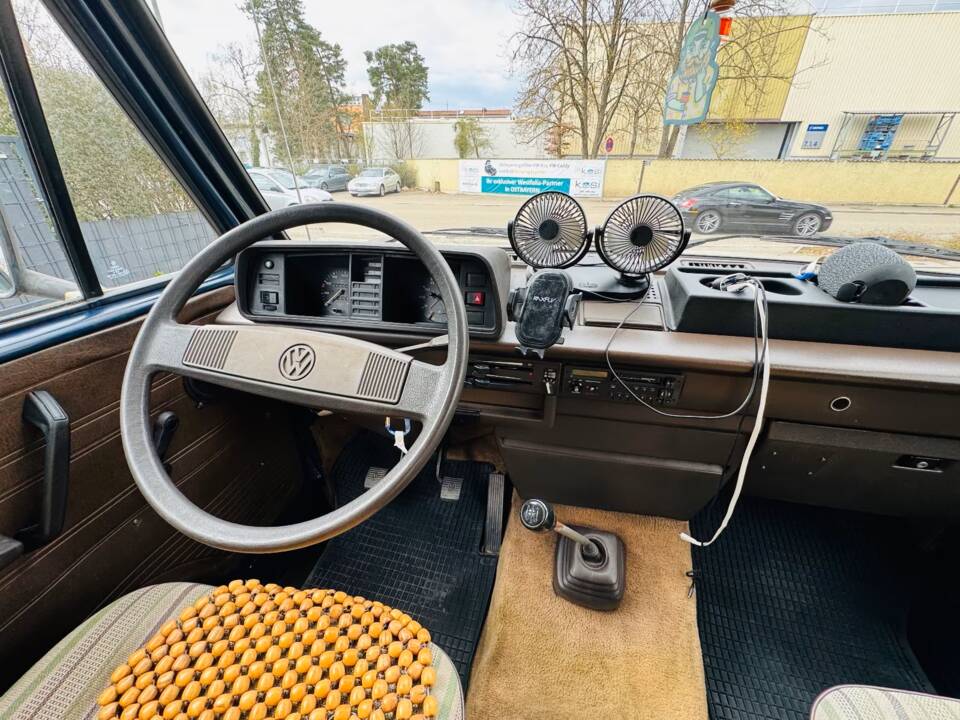 Image 9/15 of Volkswagen T3 Westfalia Joker 1.6 TD (1986)