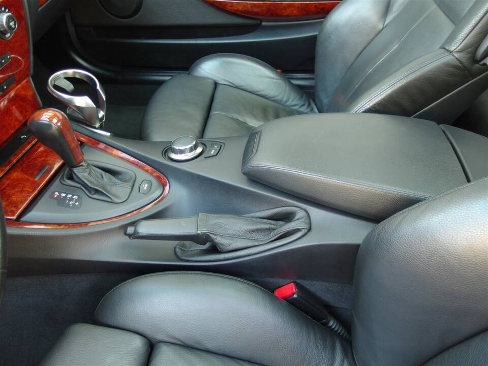 Image 32/48 of ALPINA B6 Coupé (2006)